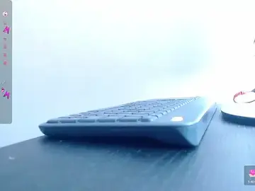 Stripchat Live Sex Cam of karen_sofia_