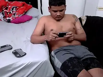 Stripchat Best Webcam of Boycuriousxxx