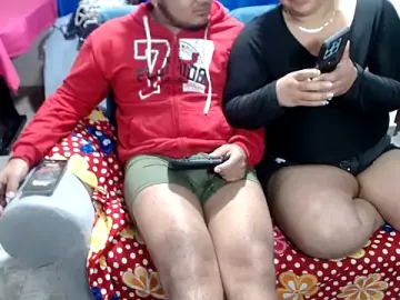 Stripchat Live Sex Cam of Boycuriousxxx