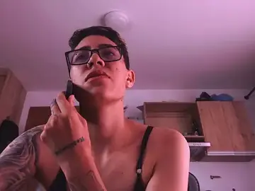 Stripchat Adult Webcam of Cutie_Shy_