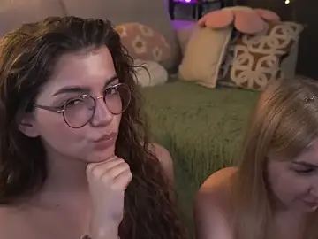 Stripchat Watch Live Sex Cams of FlairEdgin