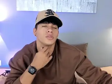 Stripchat Watch Live Sex Cams of LuciferM_Star