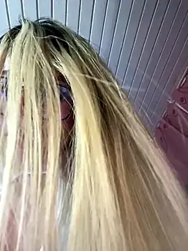 Stripchat Live Porn of CristalGmez