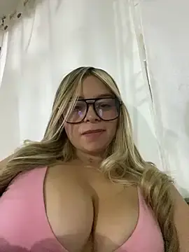 Stripchat Sex Chat of CristalGmez