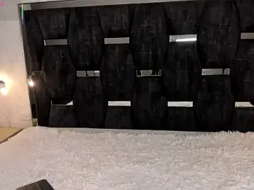 Stripchat Free Live Porn of SamanthaLux