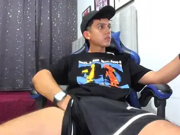 Stripchat Adult Webcam of The_skinnyguys