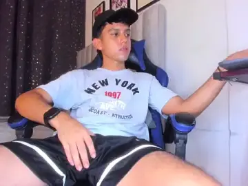 Stripchat Watch Live Sex Cams of The_skinnyguys