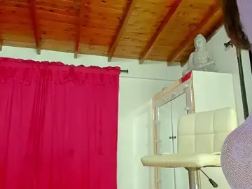 Stripchat Adult Webcams of emily_hornett