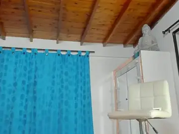 Stripchat Best live sex cam show of emily_hornett