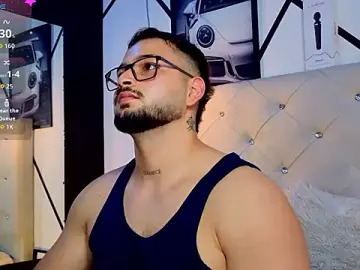 Stripchat Adult Webcams of Andrew_Brown