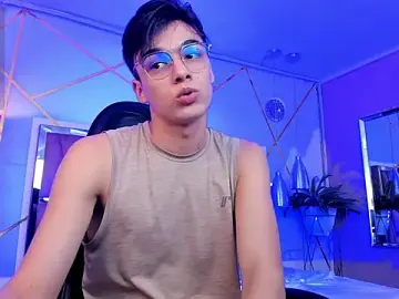 Stripchat Best live sex cam show of Gerony_
