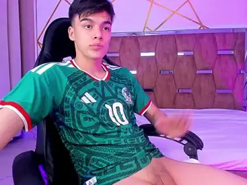 Stripchat Best live sex cam show of Gerony_