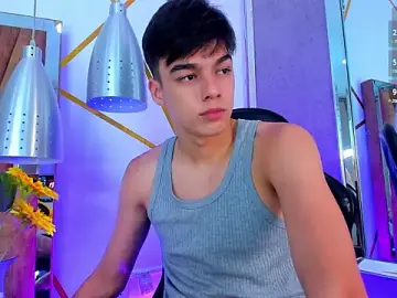 Stripchat Free Porn Cam of Gerony_