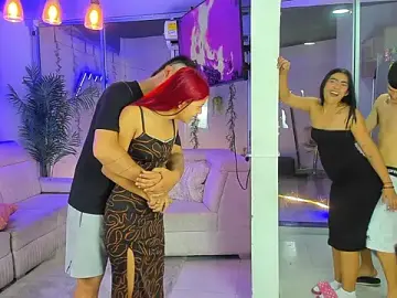 Stripchat Live Porn of stangirls_