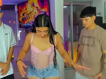 Stripchat Watch Live Sex Cams of stangirls_