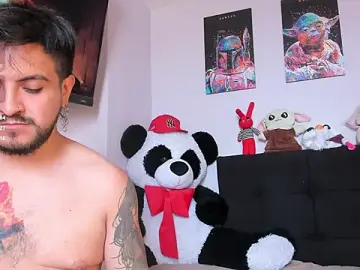 Stripchat Live Sex Cam of Carlasxdreams