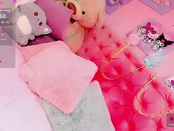 Stripchat Live Sex of Cute_Roxxy