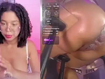 Stripchat Free Porn Cam of MilaHall_