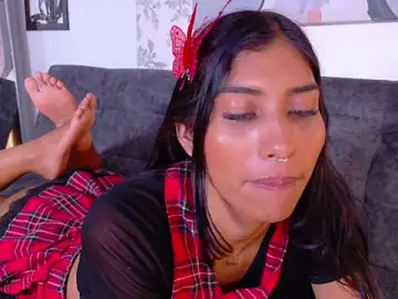 Stripchat Live Porn of taty_miller
