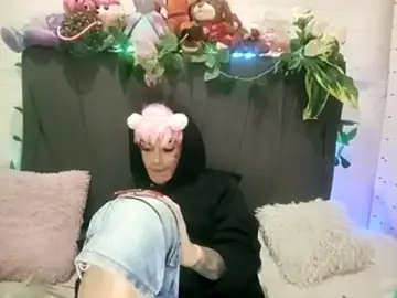 Stripchat Adult Webcams of Devilnia9