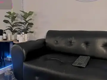 Stripchat Best live sex cam show of Cristopher_strong