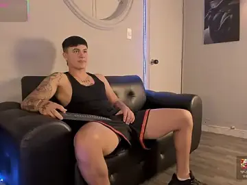 Stripchat Live Sex of Cristopher_strong