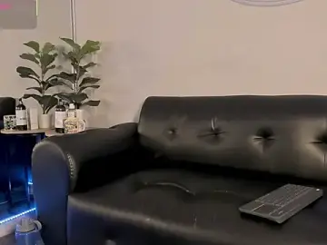 Stripchat Watch Live Sex Cams of Cristopher_strong
