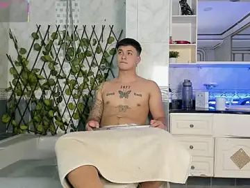 Stripchat Best live sex cam show of Cristopher_strong