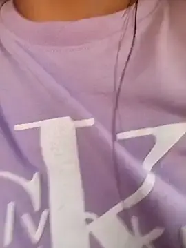 Stripchat Live Porn of Clery_lin