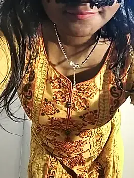 Stripchat Free Porn Cam of DIRTYSECRET_QUEEN_07