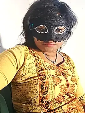 Stripchat Adult Webcam of DIRTYSECRET_QUEEN_07