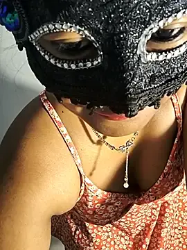 Stripchat Free Live Porn of DIRTYSECRET_QUEEN_07