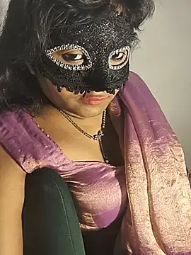 Stripchat Free Live Porn of DIRTYSECRET_QUEEN_07