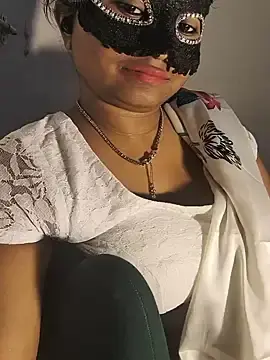 Stripchat Live Sex of DIRTYSECRET_QUEEN_07