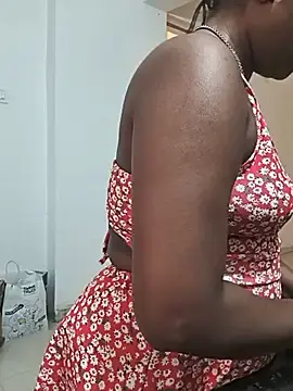 Stripchat Free Live Porn of DIRTYSECRET_QUEEN_07