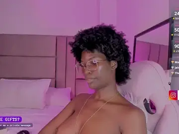 Stripchat Live Porn of Tahira_21_
