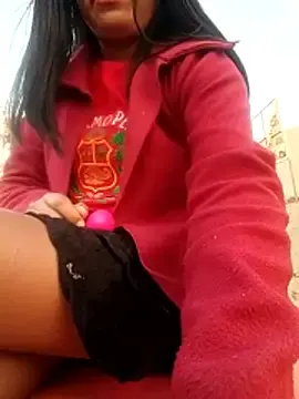 Stripchat Free Porn Cam of daddys_girl-21