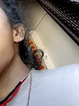 Stripchat Live Sex Cam of Sonam_dhakad