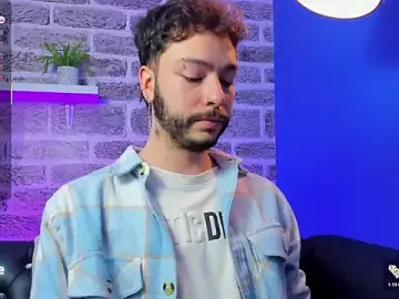 Stripchat Best live sex cam show of noah_ricci