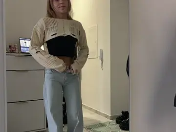 Stripchat Free Porn Cam of Aliceimhorny