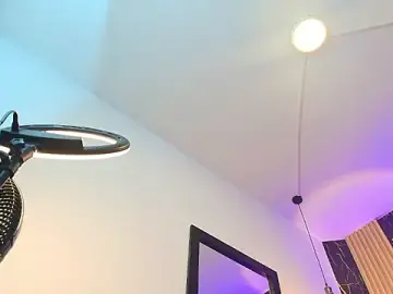 Stripchat Free Live Porn of Bella_salvatore