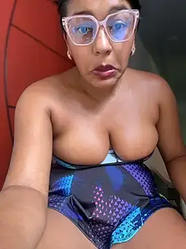Stripchat Sex Cam of anaesca