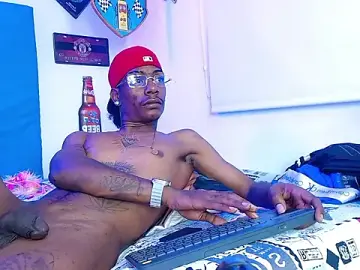 Stripchat Adult Webcam of lili_roussi