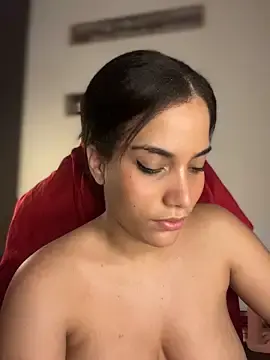 Stripchat Live Sex Cam of _Eurekaa_