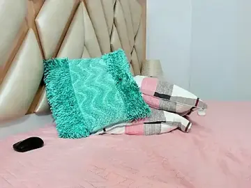 Stripchat Live Sex of briana_wonder69xxx