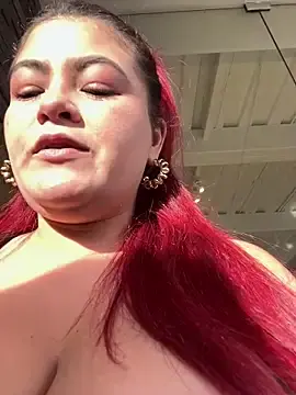 Stripchat Best live sex cam show of lia_moon77