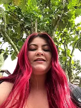 Stripchat Nude Webcam of lia_moon77