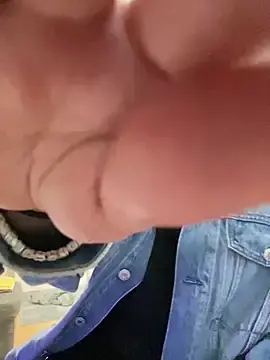 Stripchat Live Sex Cam of mmmicum