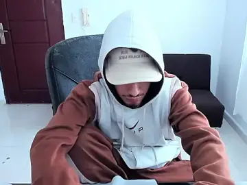 Stripchat Best Webcam of Chandler_ken