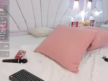 Stripchat Free Porn Cam of shamara_thomson